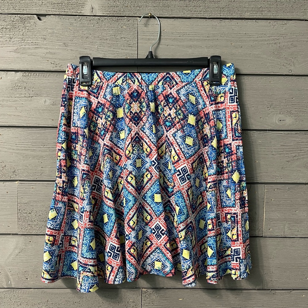 LA Hearts Vibrant Patterned Y2K 90’s Retro Grunge Skater Girl Skirt Sz L Fall